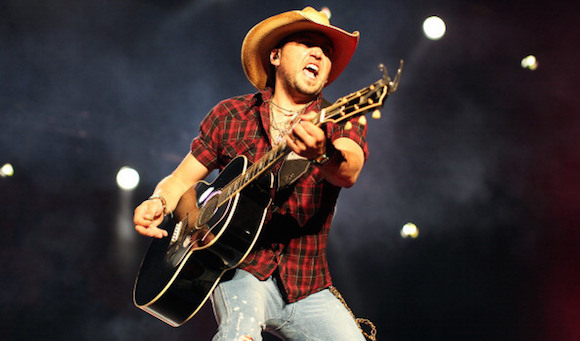 Jason Aldean at Xfinity Center