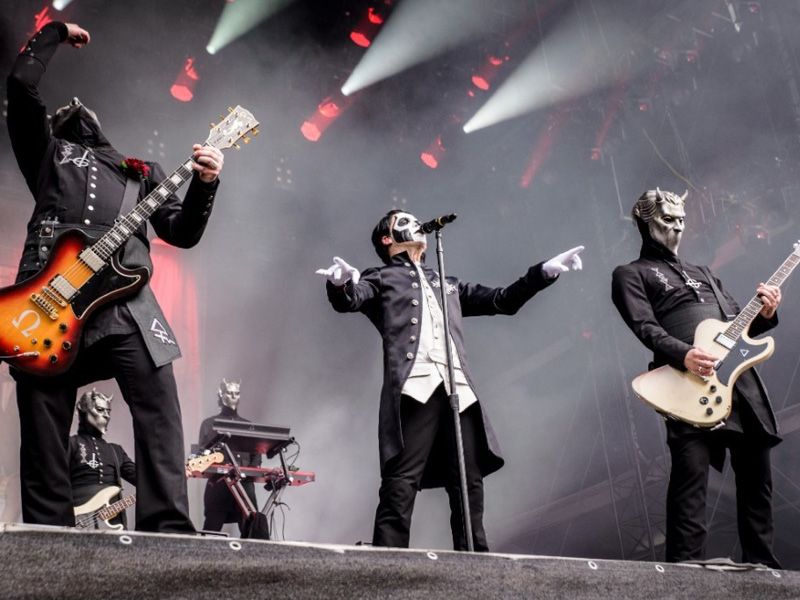 Ghost: RE-IMPERATOUR with Amon Amarth at Xfinity Center