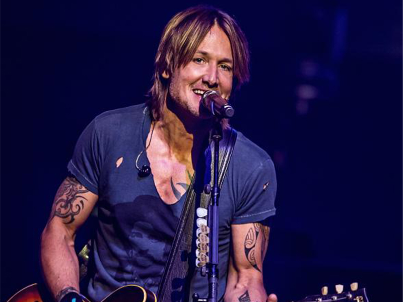 Keith Urban at Xfinity Center